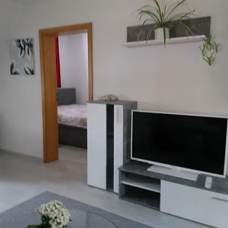 Ferienapartment-loebau-stadt-und-messenah *