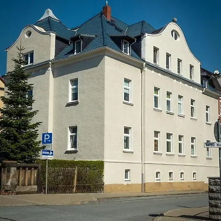 Ferienapartment-loebau-stadt-und-messenah Apartman *