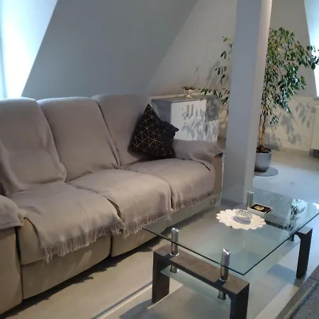 Ferienapartment-loebau-stadt-und-messenah *